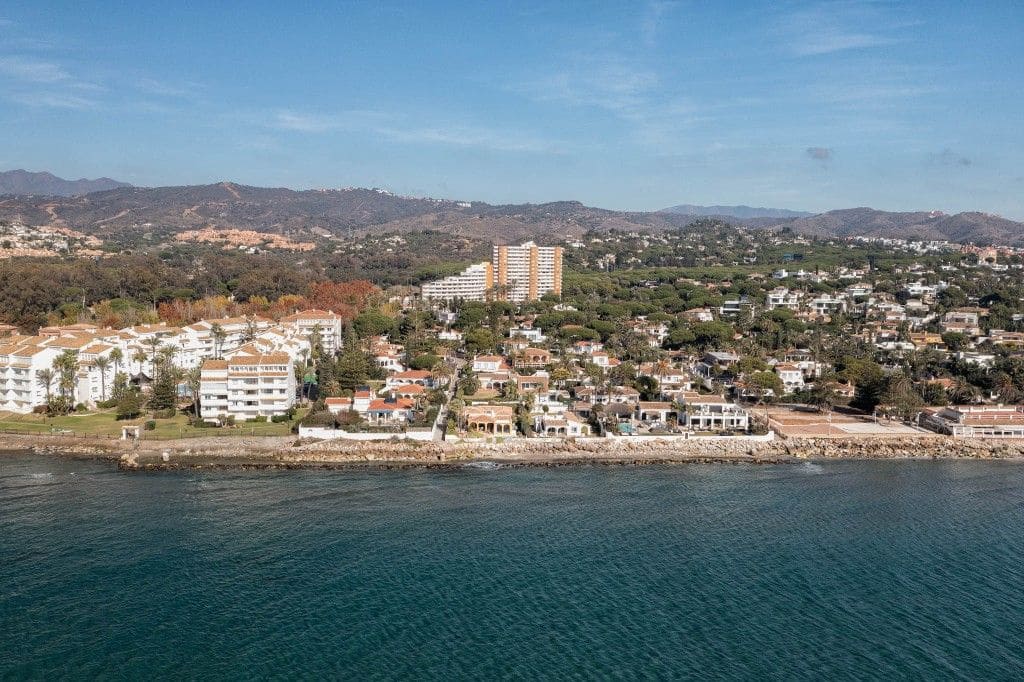 4 soveværelse Villa til salg i Marbesa - € 2.450.000 (Ref: 9570841)