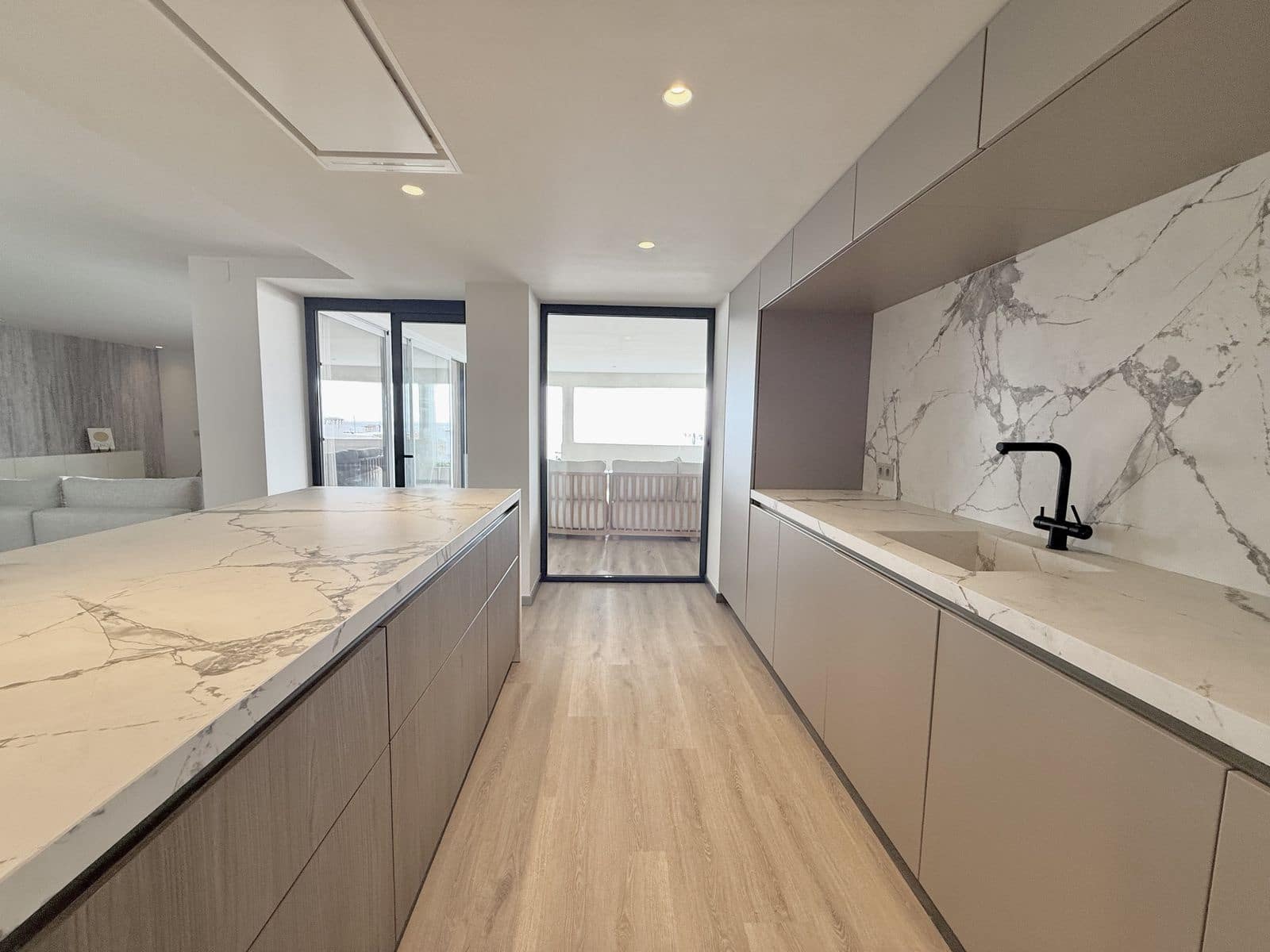 5 slaapkamer Appartement te koop in Puerto Banus - € 2.500.000 (Ref: 9570842)