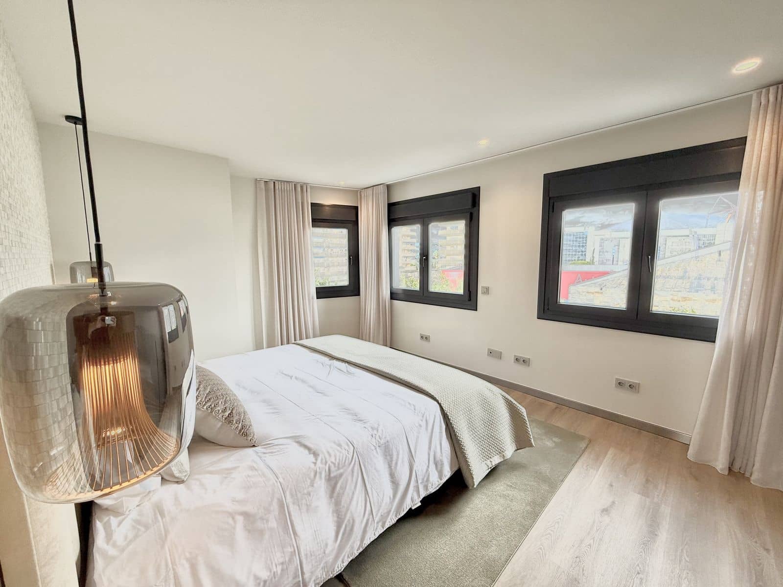 5 slaapkamer Appartement te koop in Puerto Banus - € 2.500.000 (Ref: 9570842)