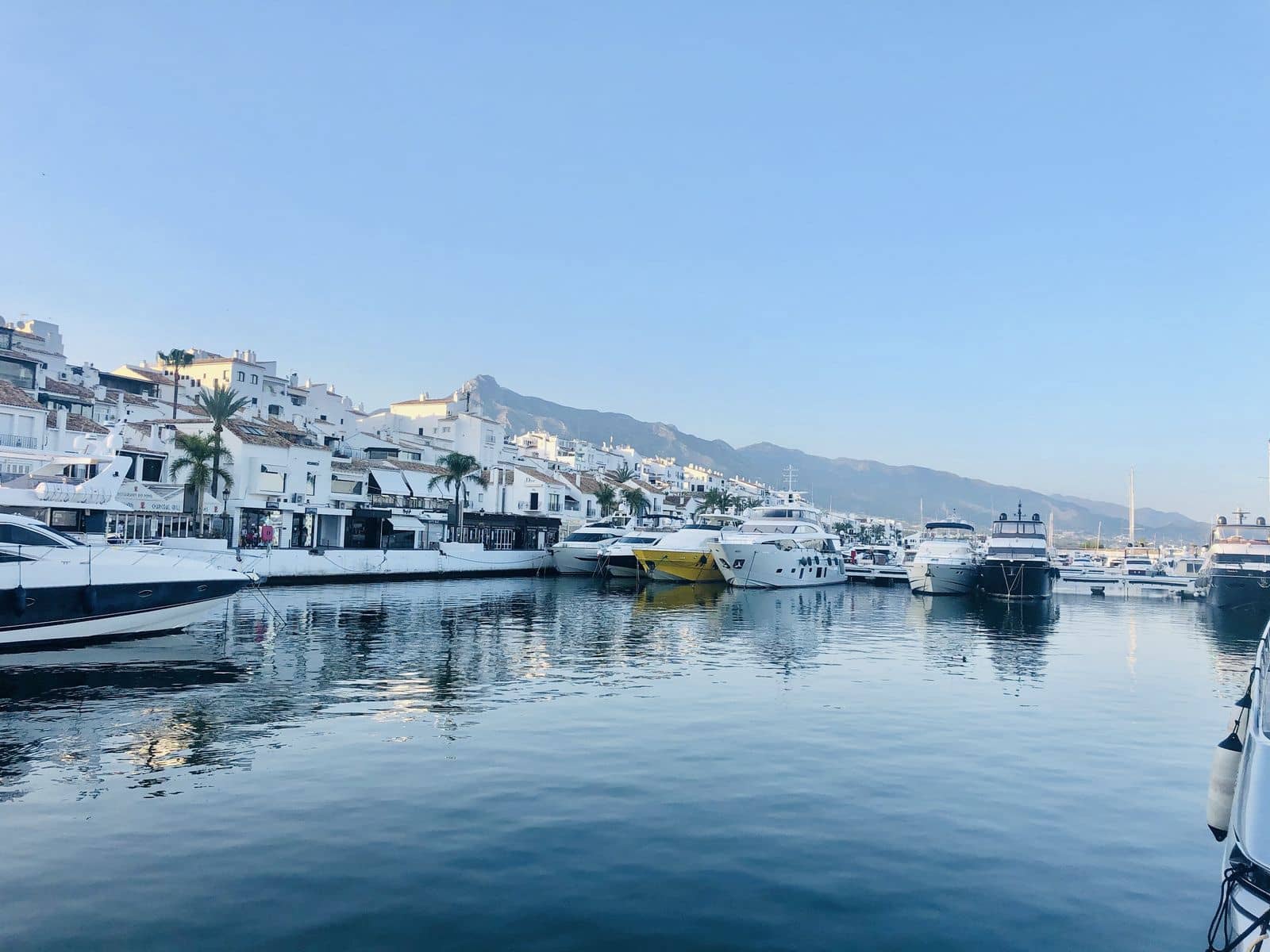 1 bedroom Apartment for sale in Golden Mile - € 440,000 (Ref: 9570843)