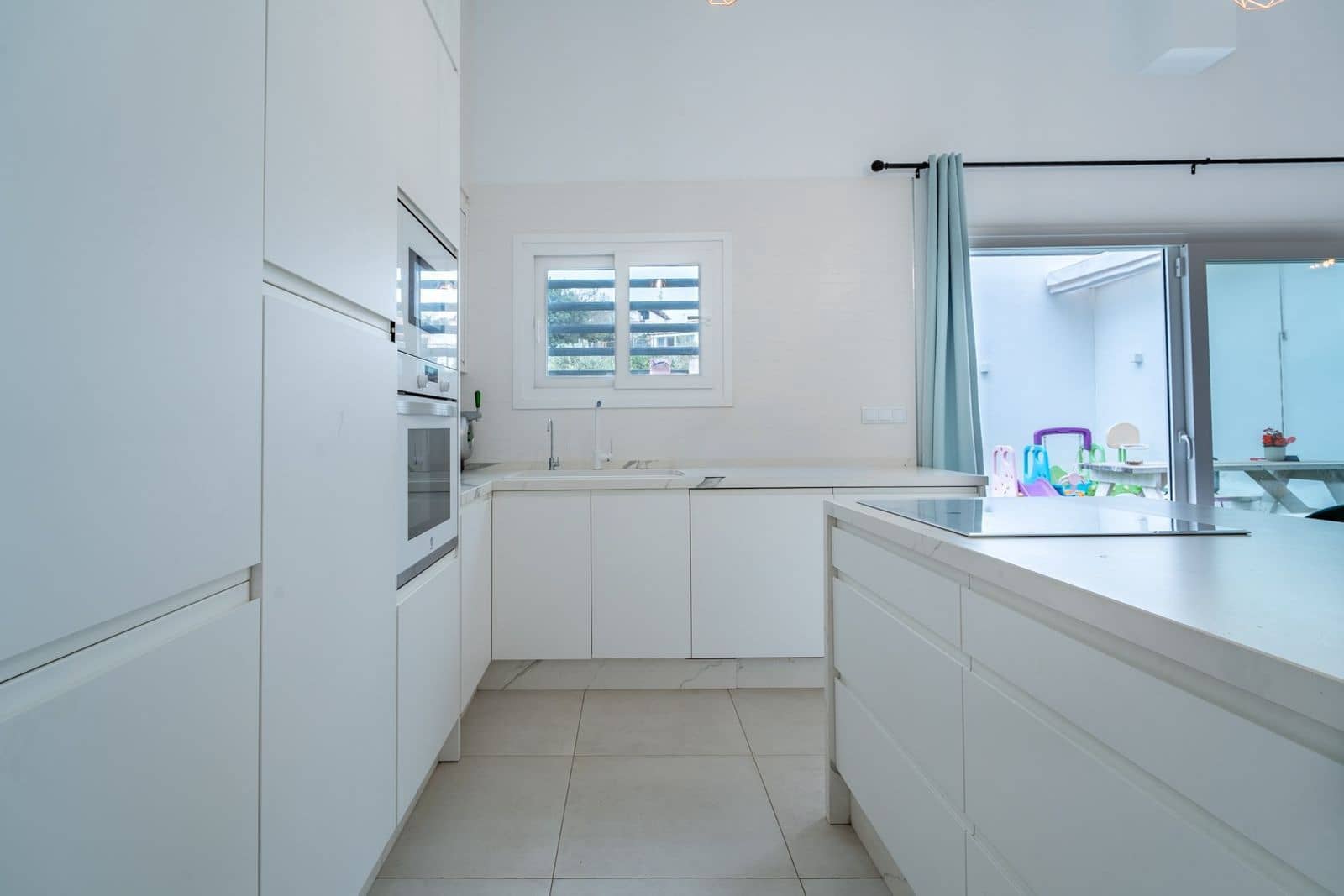 2 sovrum Villa till salu i Malaga stad - 795 000 € (Ref: 9570846)