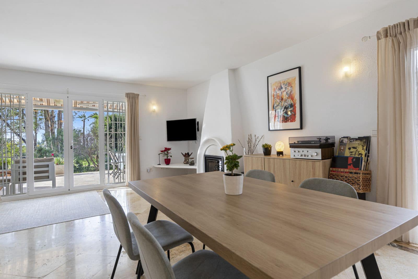 Pareado de 3 habitaciones en Estepona en venta - 480.000 € (Ref: 9570848)