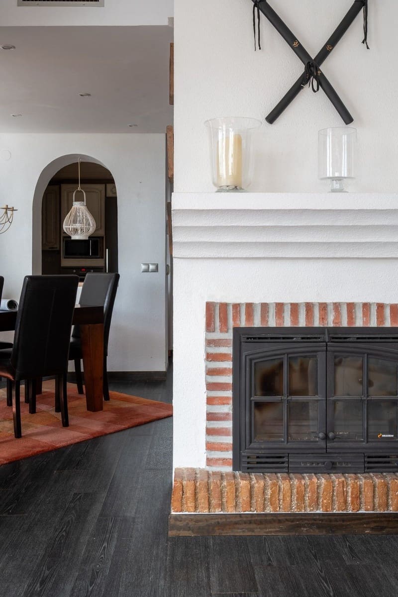 3 sypialnia Dom na sprzedaż w Torrequebrada - 490 000 € (Ref: 9570854)