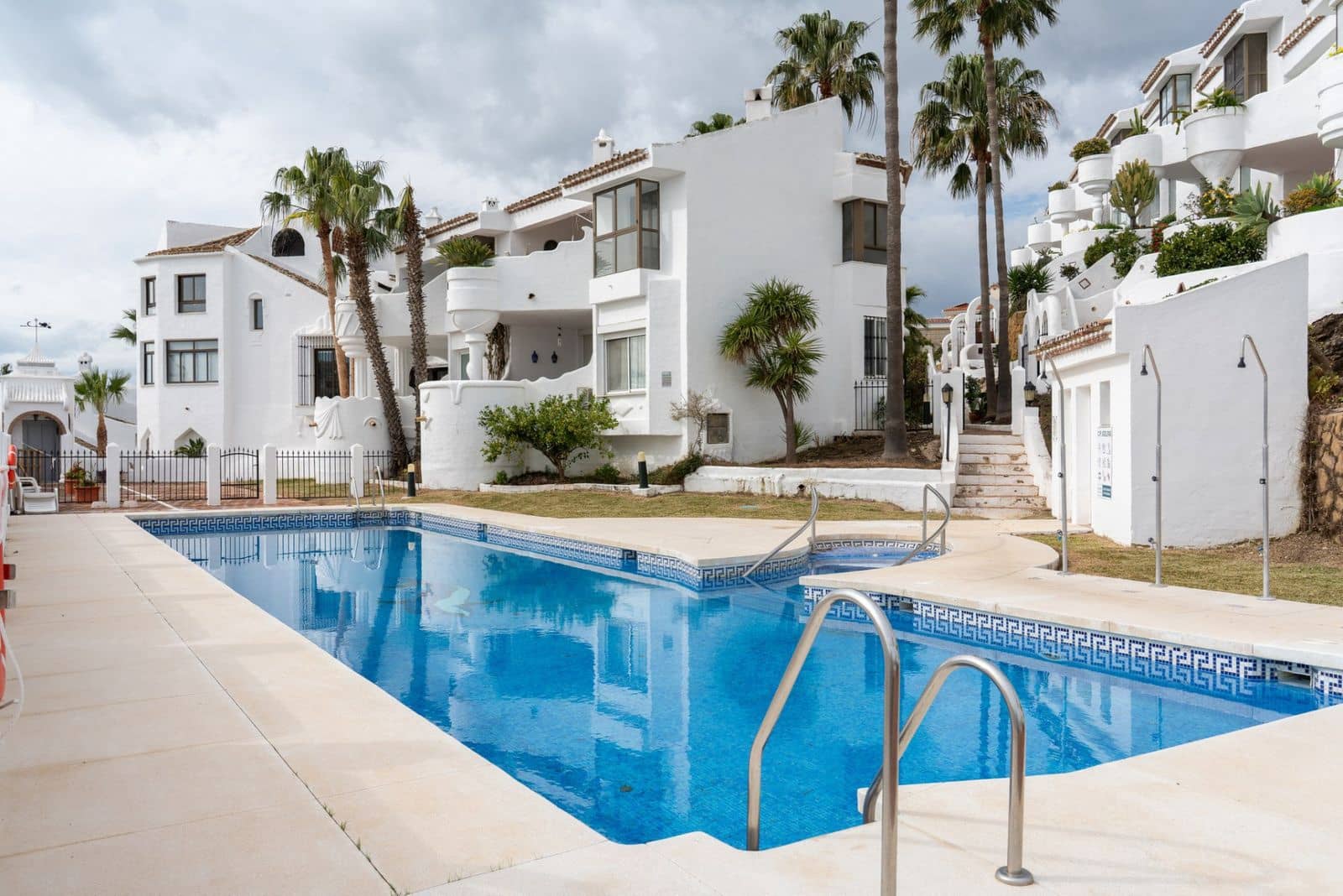 3 sypialnia Dom na sprzedaż w Torrequebrada - 490 000 € (Ref: 9570854)