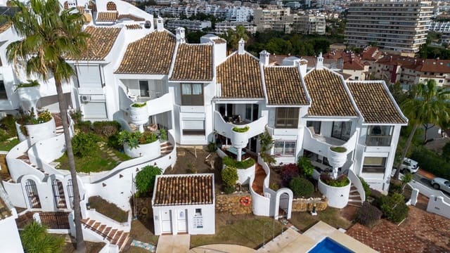 3 sovrum Hus till salu i Torrequebrada, Benalmádena - 490 000 € (Ref: 9570854)