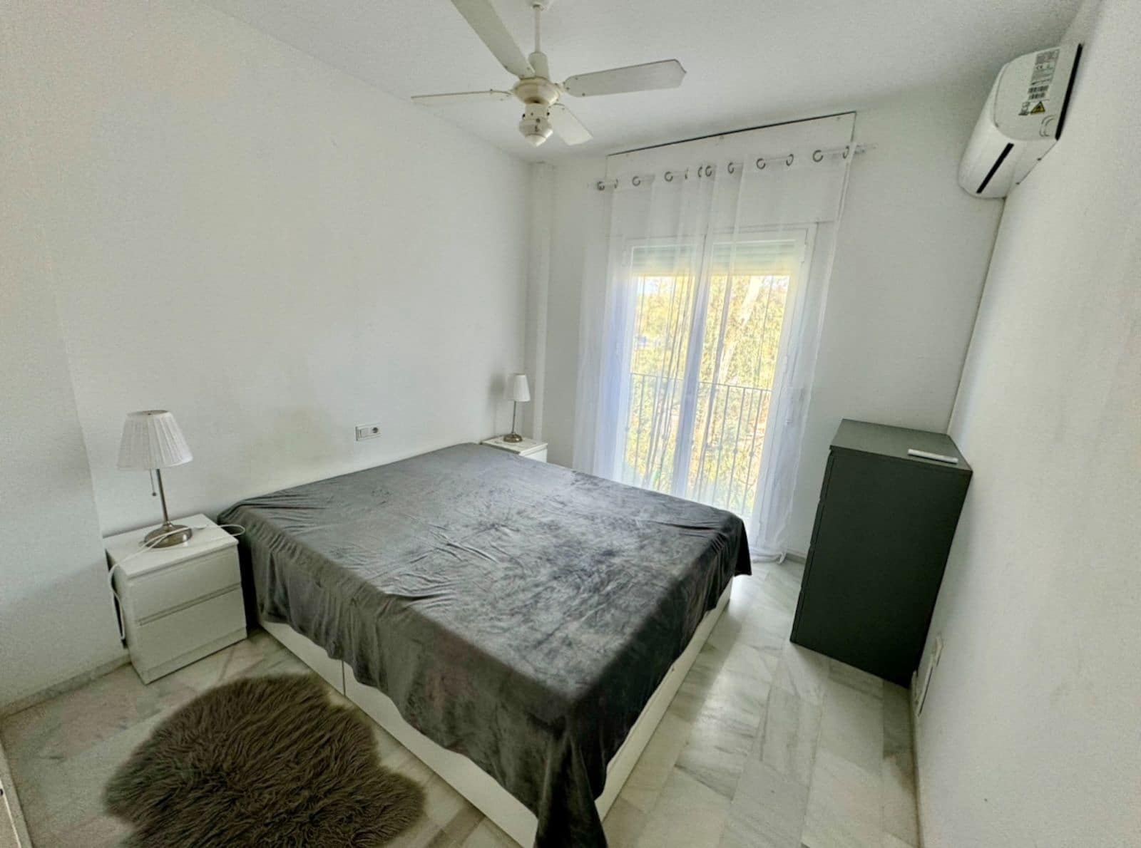 3 makuuhuone Huoneisto myytävänä paikassa Guadalmina - 339 000 € (Ref: 9570858)