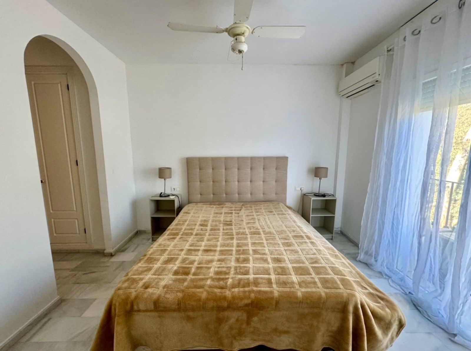 3 makuuhuone Huoneisto myytävänä paikassa Guadalmina - 339 000 € (Ref: 9570858)