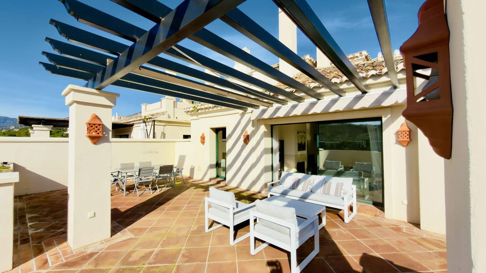 3 sovrum Takvåning till salu i Benahavis - 1 200 000 € (Ref: 9570859)