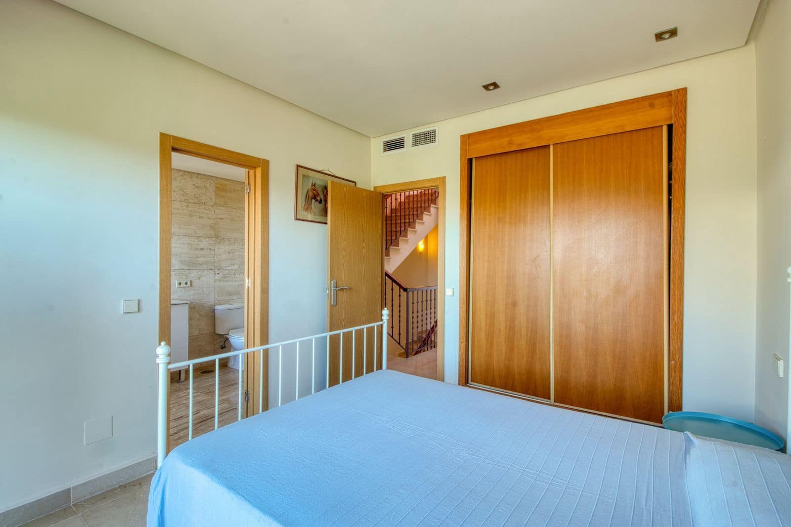 3 makuuhuone Omakotitalo myytävänä paikassa Manilva - 485 000 € (Ref: 9607650)