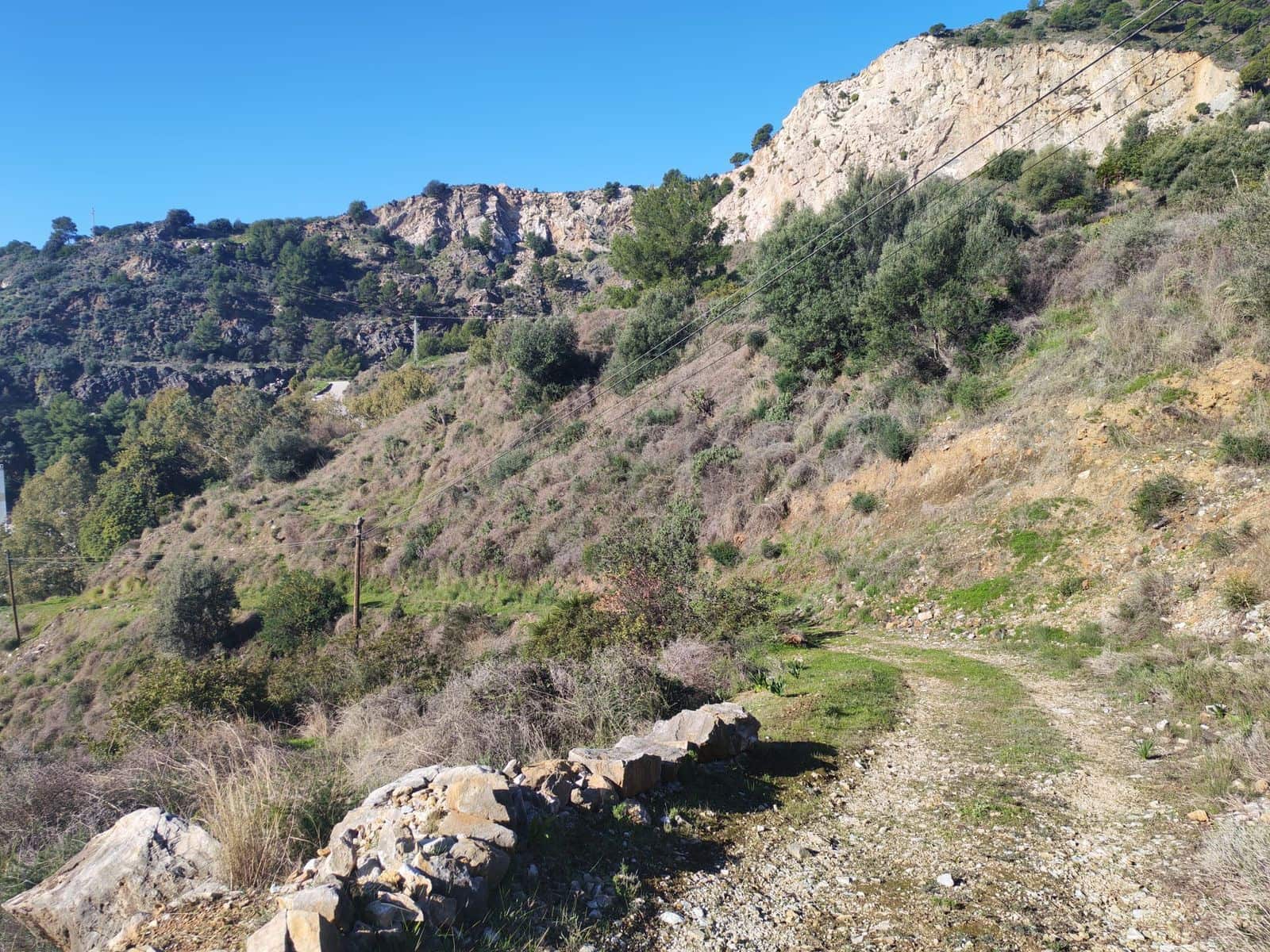 Rakentamaton maa myytävänä paikassa Marbella - 630 000 € (Ref: 9607657)