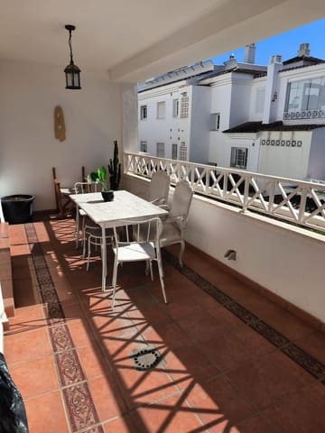 Apartamento de 2 habitaciones en Río Real, Marbella en venta - 433.000 € (Ref: 9607658)