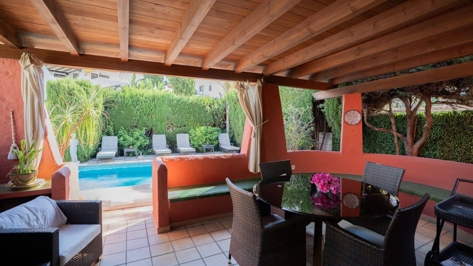 Chalet de 4 habitaciones en Marbella en venta - 1.475.000 € (Ref: 9607660)
