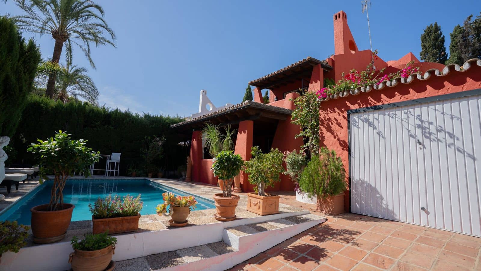 Chalet de 4 habitaciones en Marbella en venta - 1.475.000 € (Ref: 9607660)