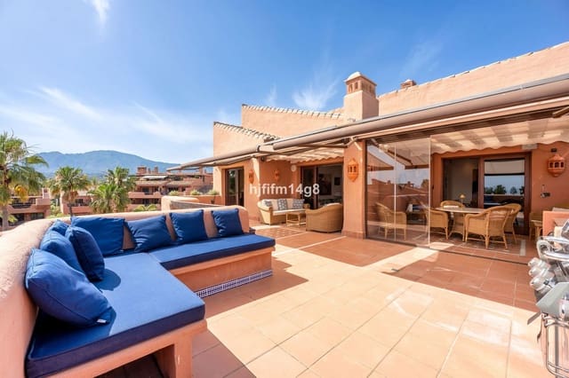 3 Zimmer Penthouse zu verkaufen in New Golden Mile, Estepona - 1.595.000 € (Ref: 9607661)