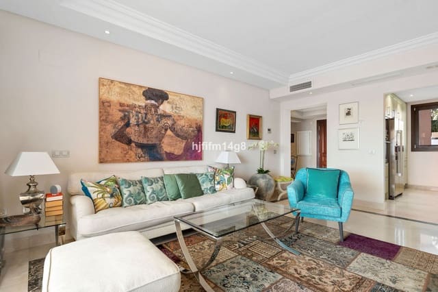 3 Zimmer Penthouse zu verkaufen in New Golden Mile, Estepona - 1.595.000 € (Ref: 9607661)