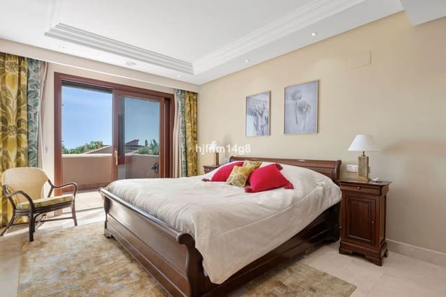 3 Zimmer Penthouse zu verkaufen in New Golden Mile, Estepona - 1.595.000 € (Ref: 9607661)