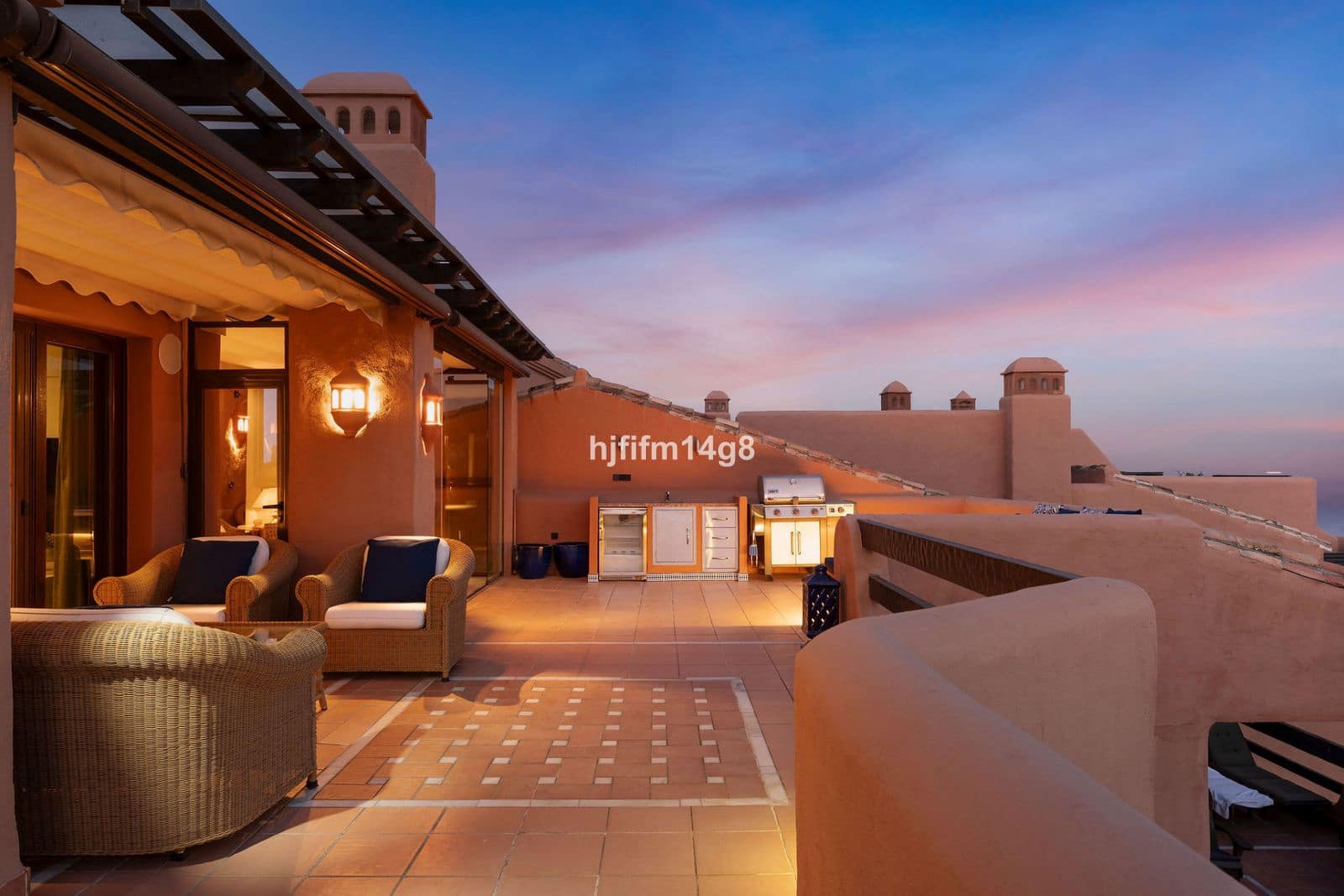 3 Zimmer Penthouse zu verkaufen in New Golden Mile - 1.595.000 € (Ref: 9607661)