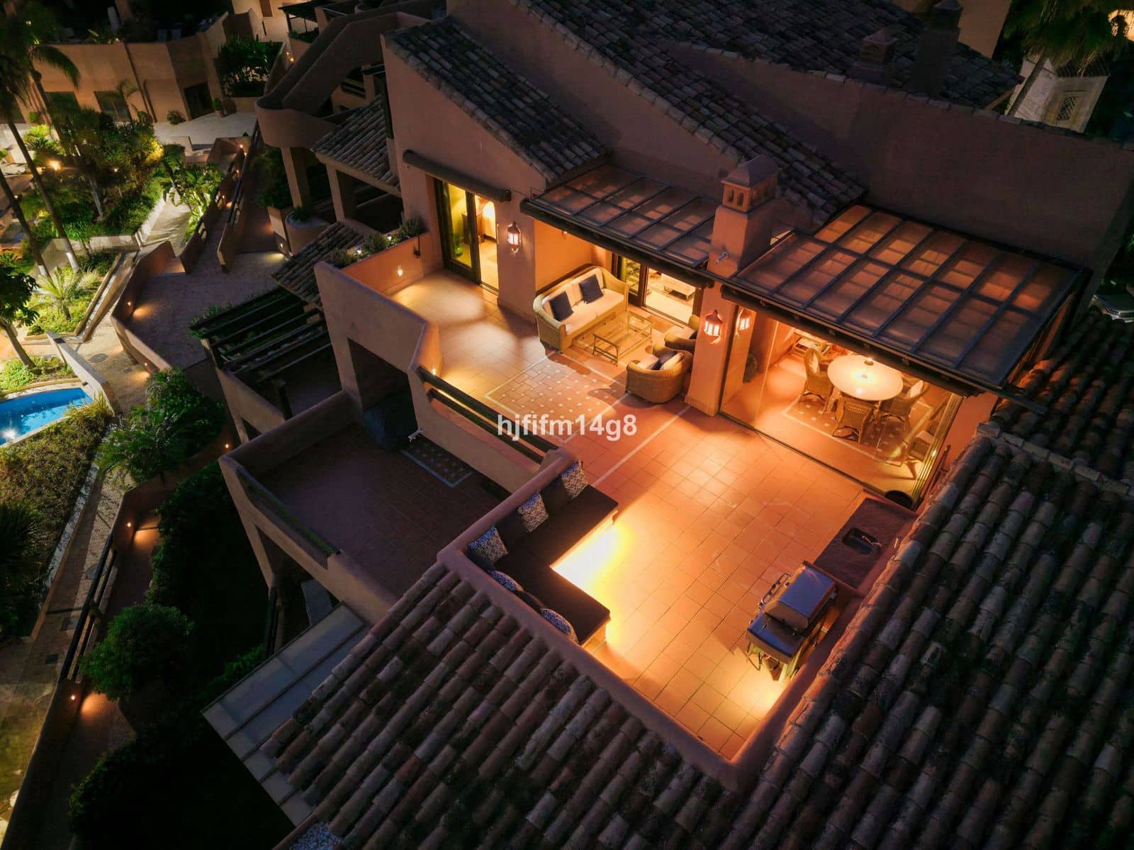 3 Zimmer Penthouse zu verkaufen in New Golden Mile - 1.595.000 € (Ref: 9607661)