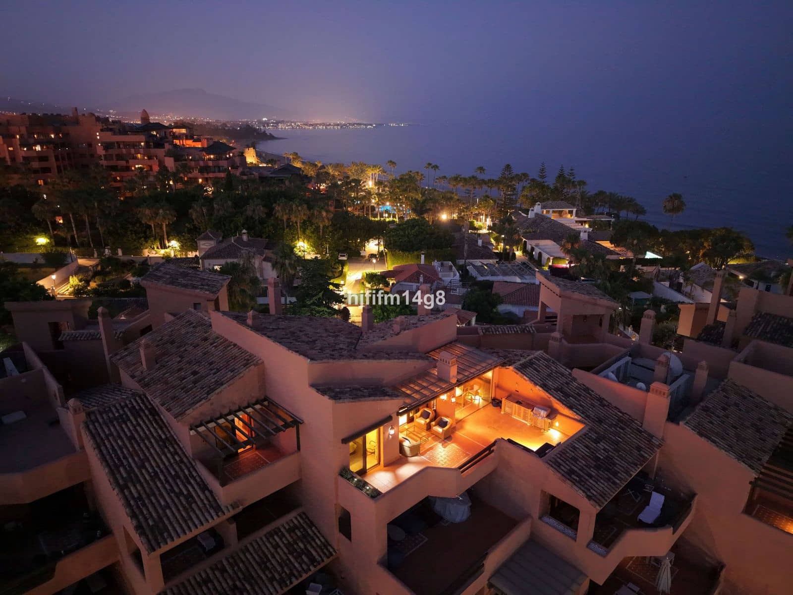 3 Zimmer Penthouse zu verkaufen in New Golden Mile - 1.595.000 € (Ref: 9607661)