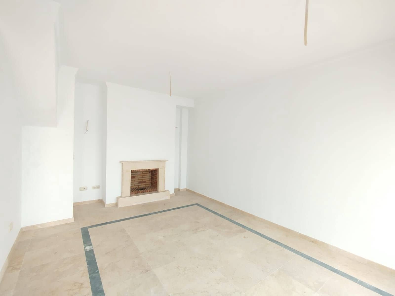 Casa de 2 habitaciones en Casares en venta - 370.000 € (Ref: 9607666)