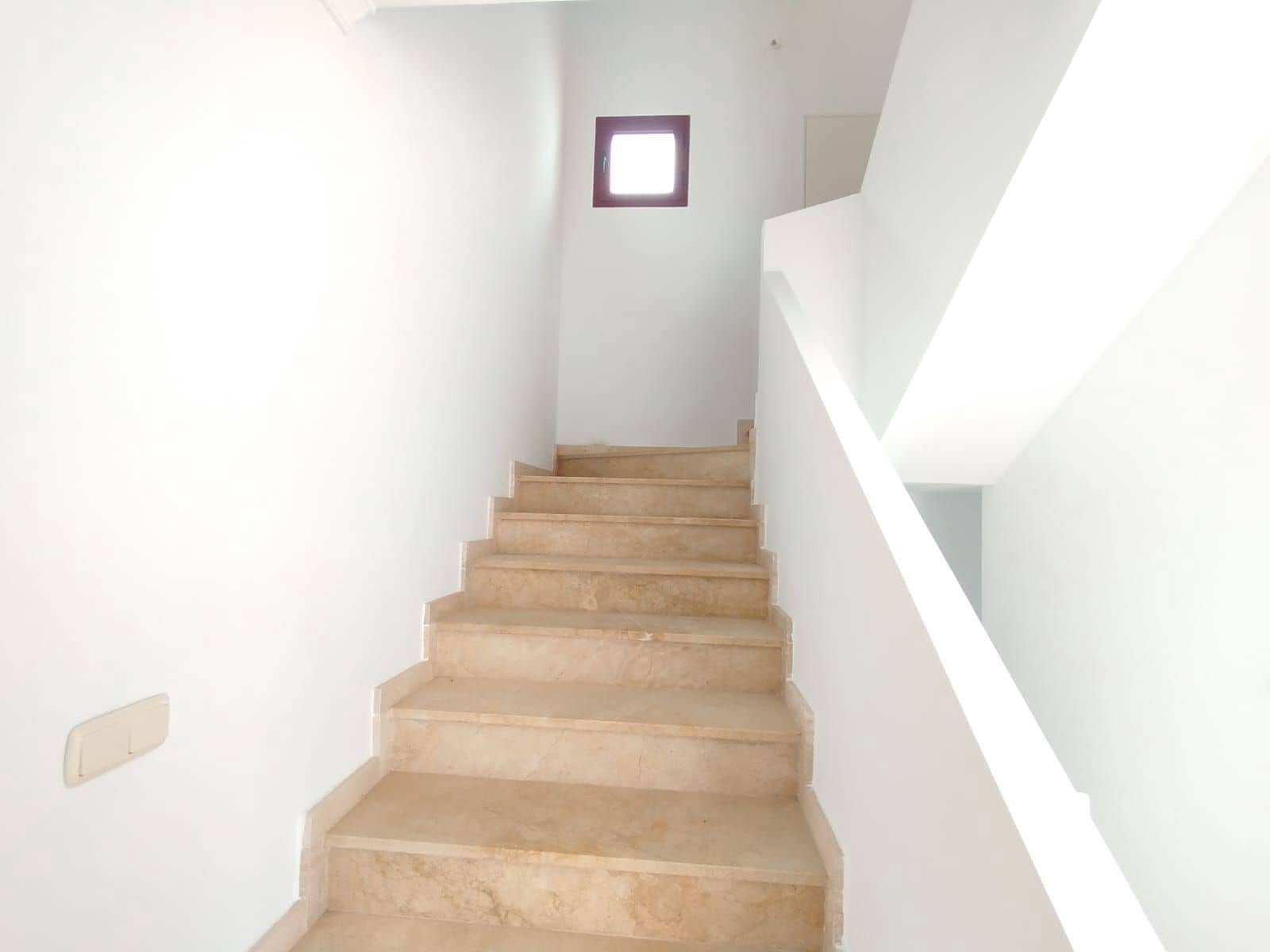 Casa de 2 habitaciones en Casares en venta - 370.000 € (Ref: 9607666)