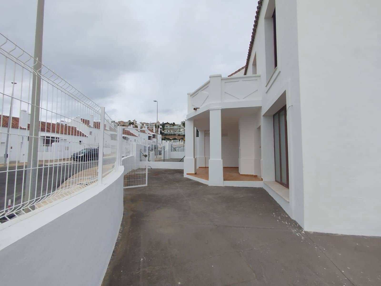 Casa de 2 habitaciones en Casares en venta - 370.000 € (Ref: 9607666)