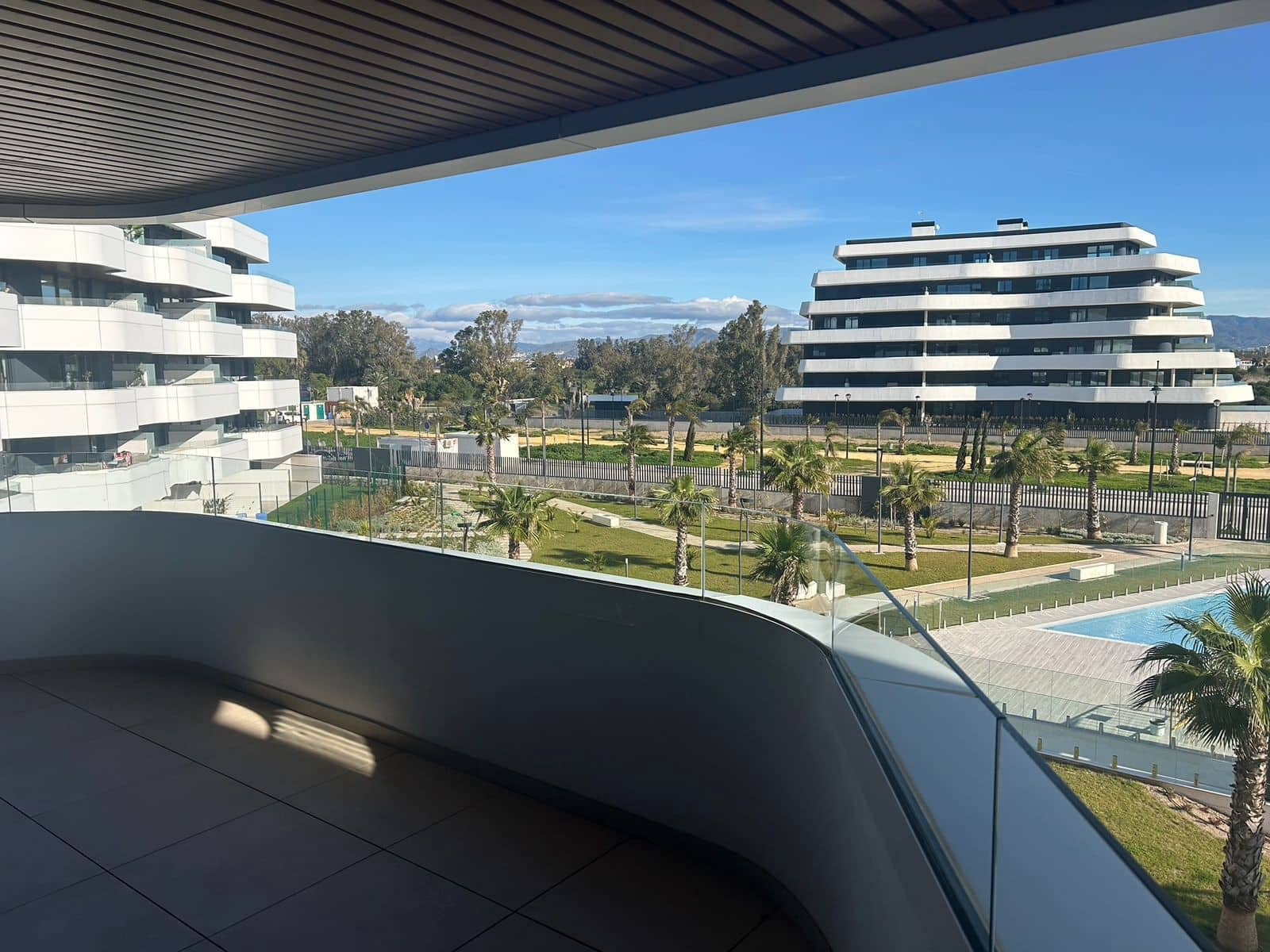 2 bedroom Apartment for sale in Torremolinos - € 975,000 (Ref: 9607669)