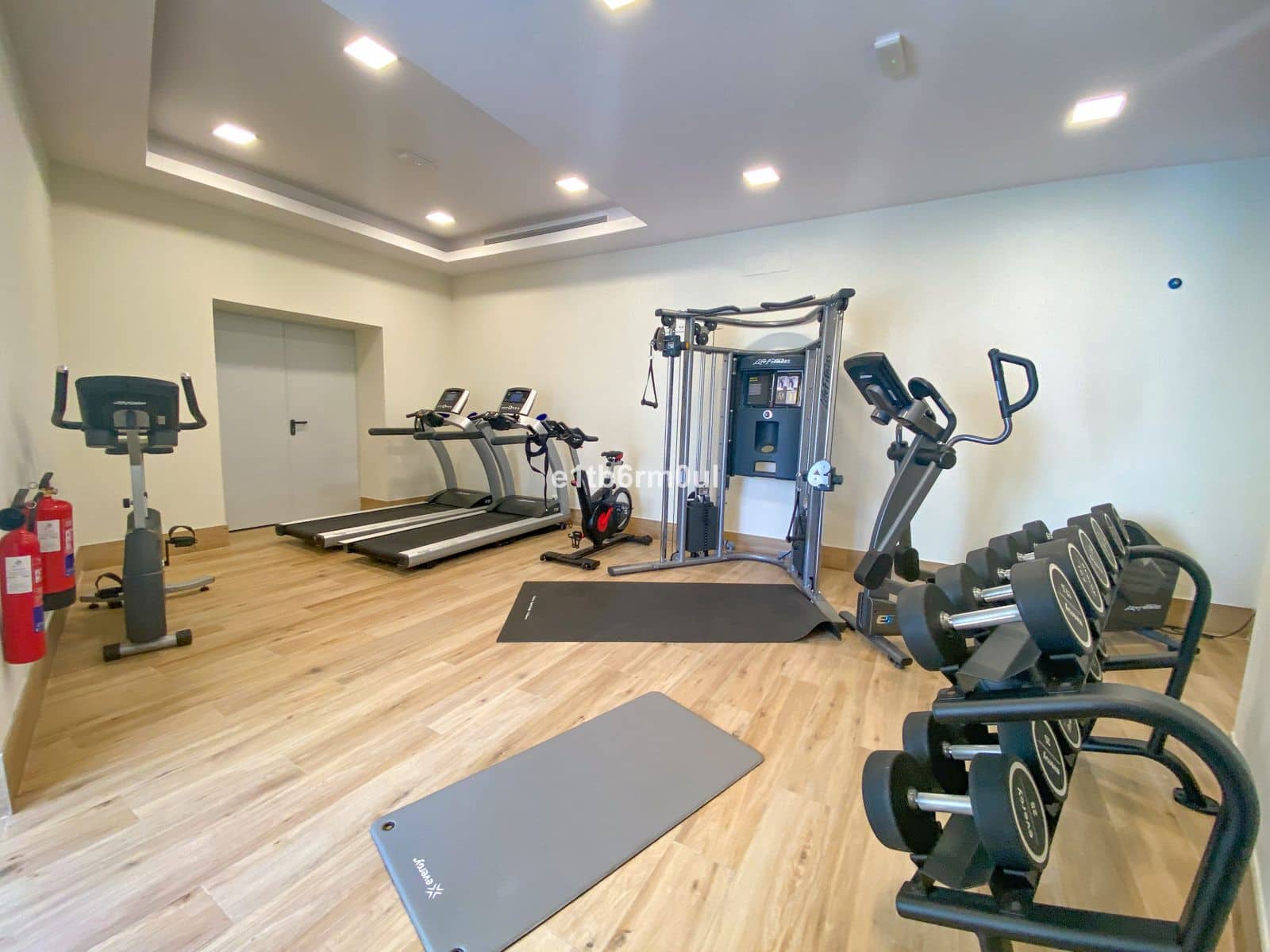 3 camera da letto Villetta Bifamiliare in vendita in Golden Mile - 2.250.000 € (Rif: 9607673)