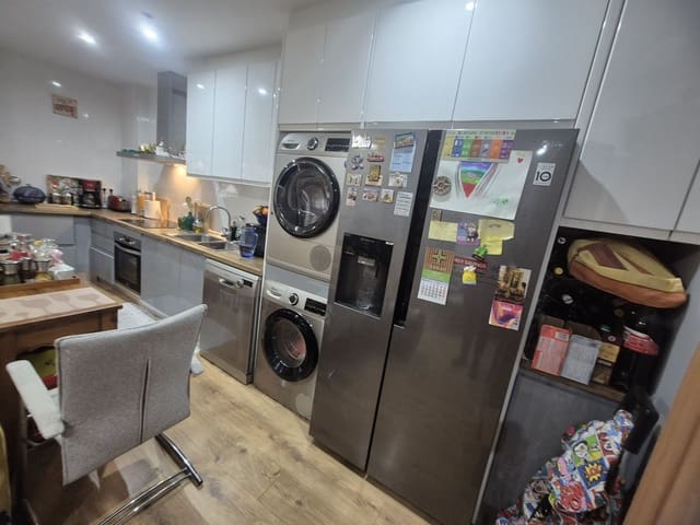 2 sypialnia Apartament na sprzedaż w Marbella - 620 000 € (Ref: 9607675)