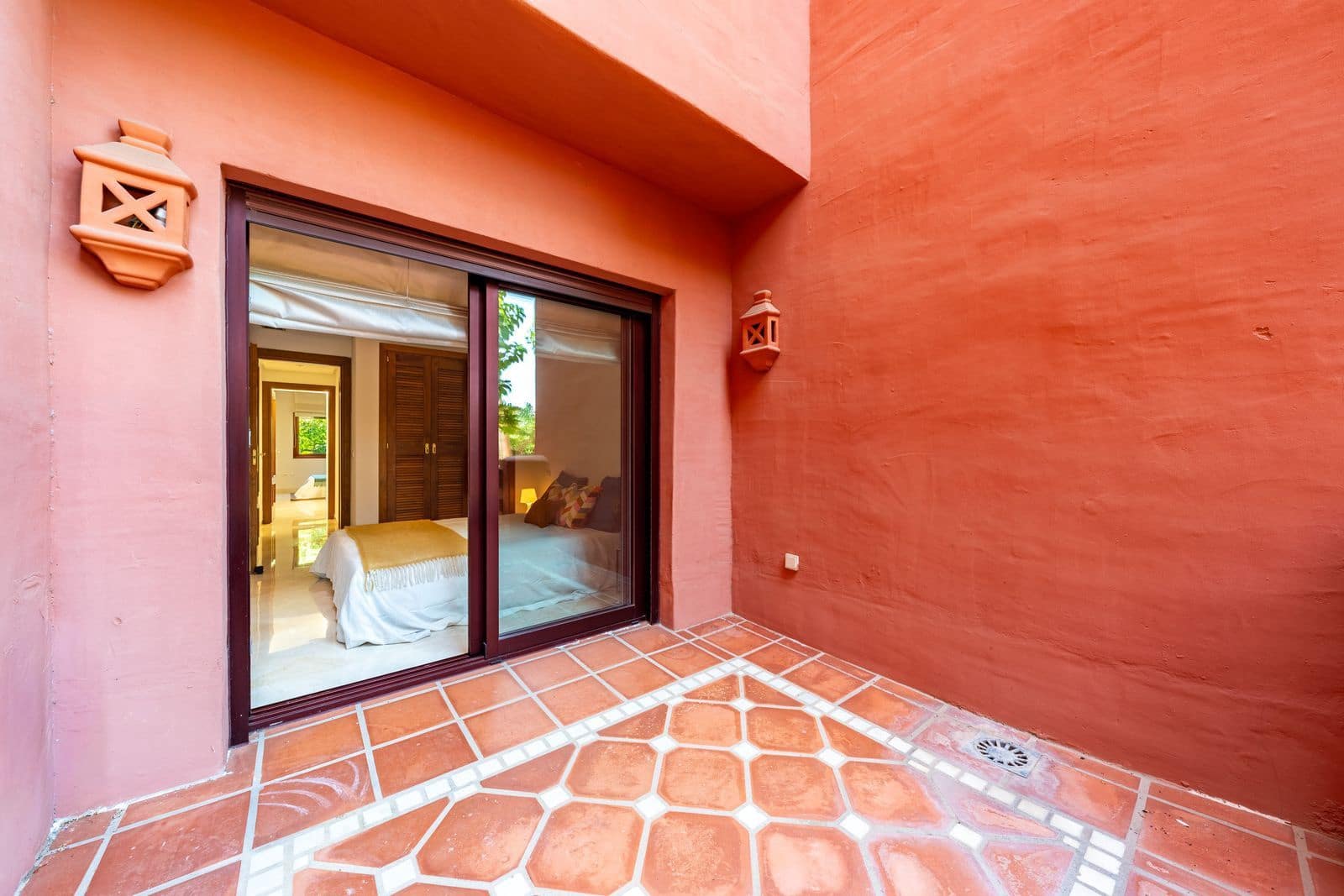 2 quarto Apartamento para venda em Marbella - 515 000 € (Ref: 9607678)