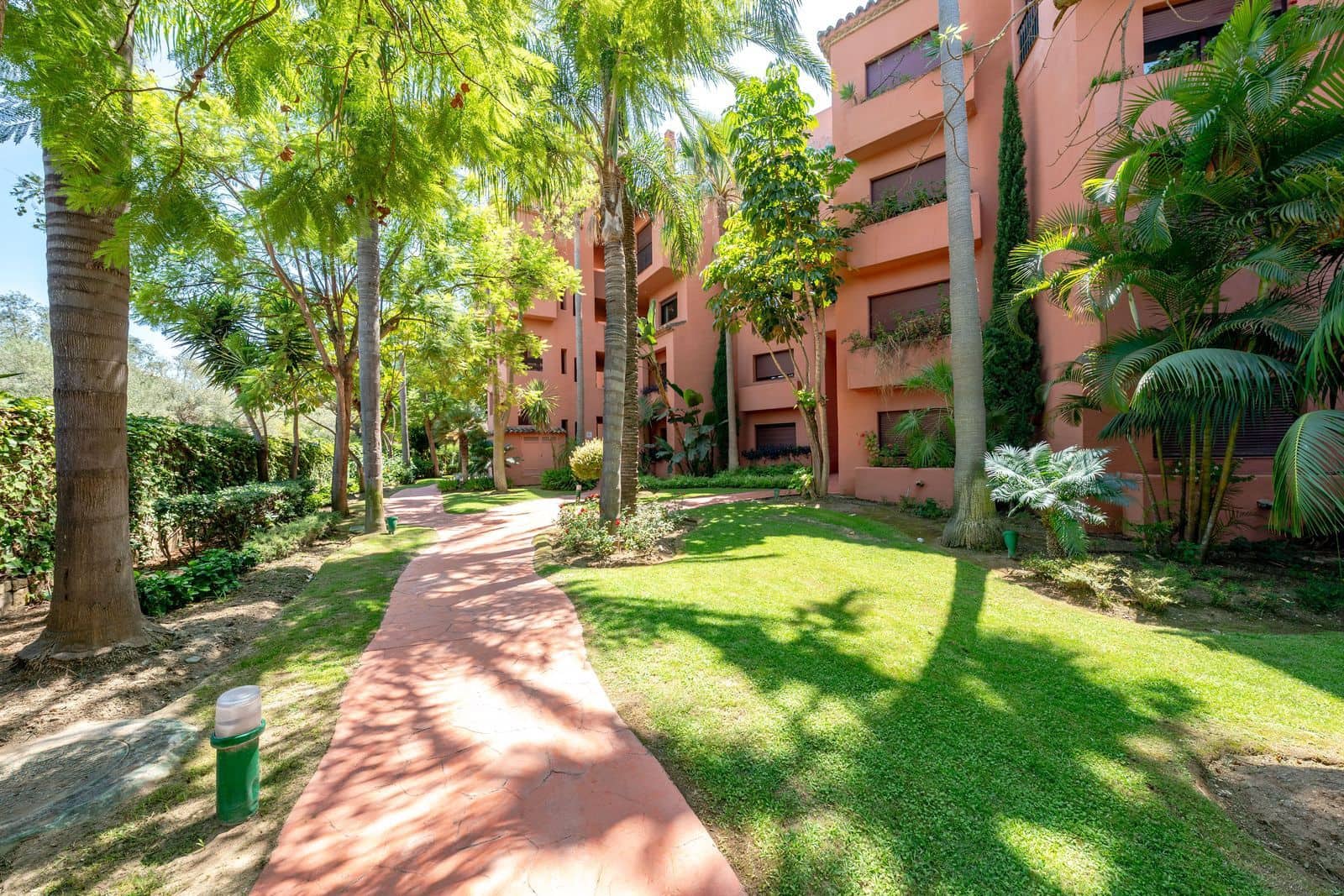 2 quarto Apartamento para venda em Marbella - 515 000 € (Ref: 9607678)