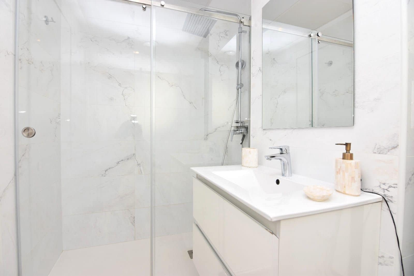 2 bedroom Apartment for sale in Torremolinos - € 549,000 (Ref: 9607682)