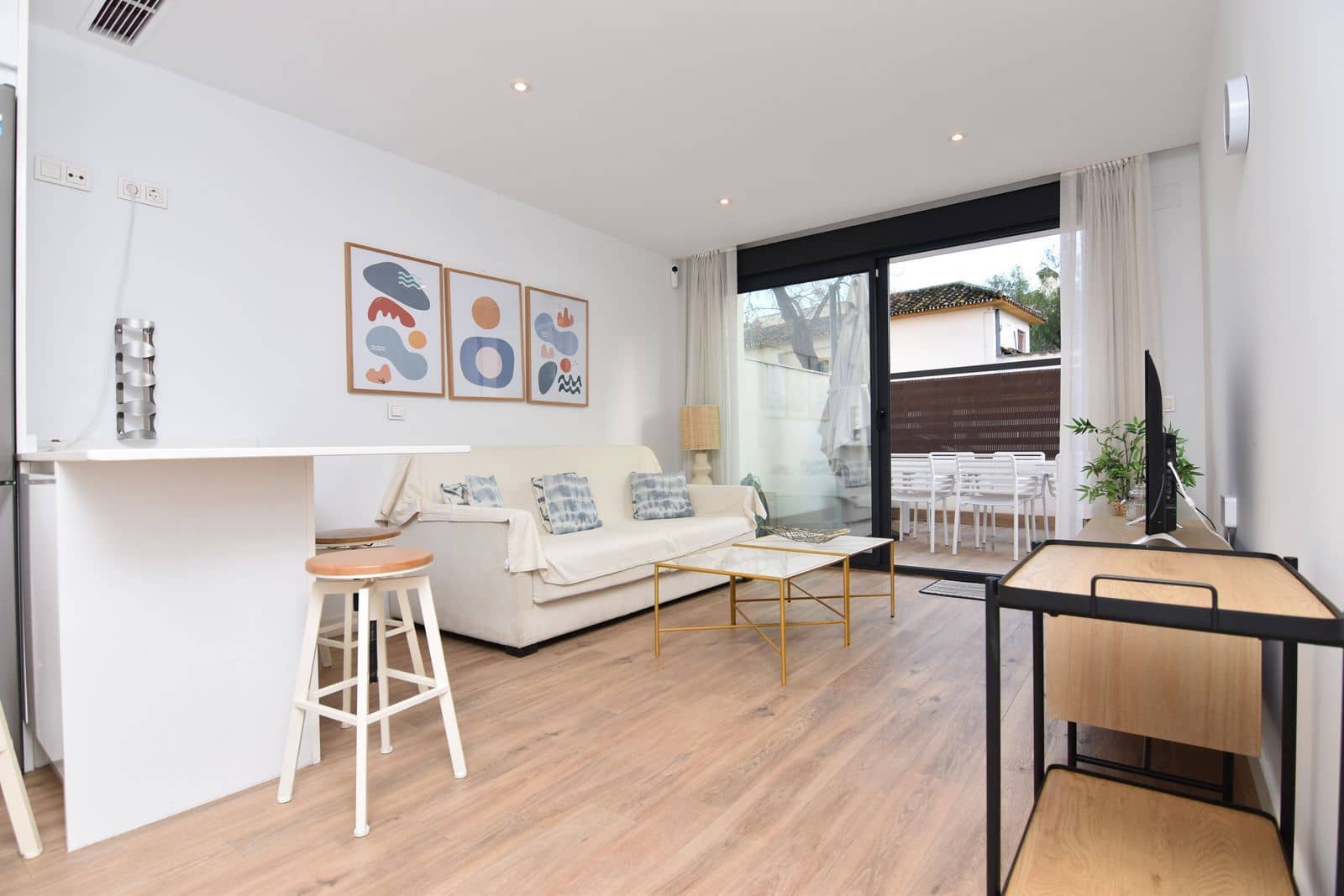 2 bedroom Apartment for sale in Torremolinos - € 549,000 (Ref: 9607682)