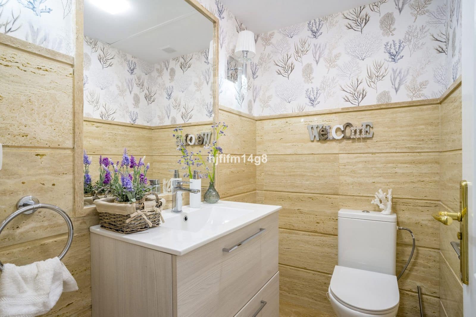 Apartamento de 2 habitaciones en Nueva Andalucia en venta - 850.000 € (Ref: 9607686)