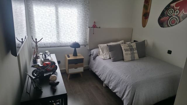 3 soveværelse Villa til salg i Golden Mile, Marbella - € 2.800.000 (Ref: 9607687)