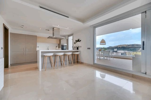 3 sovrum Lägenhet till salu i Los Arqueros, Benahavís - 785 000 € (Ref: 9607688)