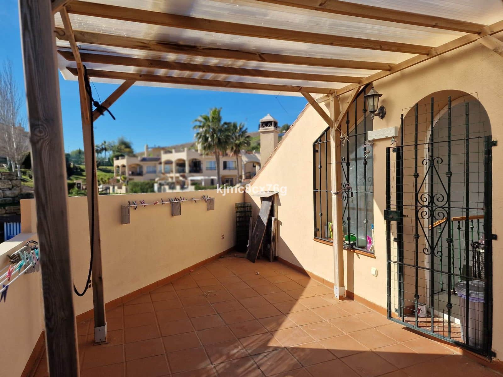 4 soveværelse Semi-Rækkehus til salg i Riviera del Sol - € 460.000 (Ref: 9607691)