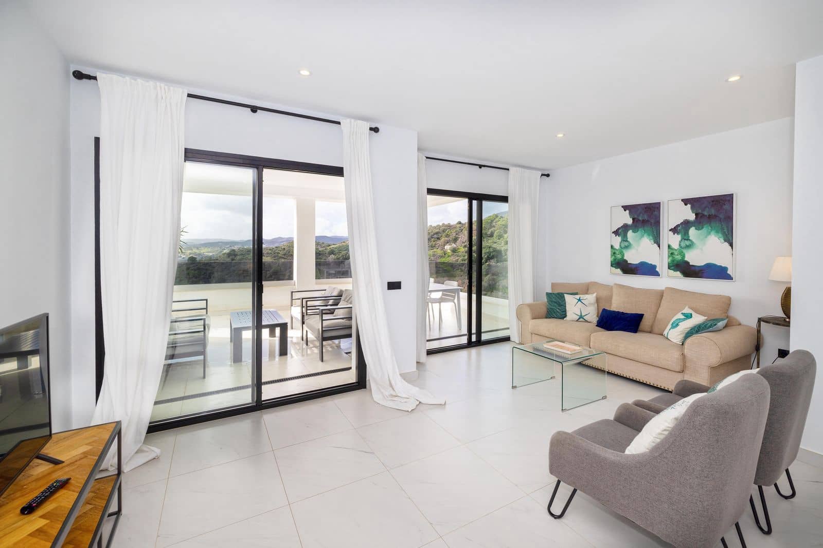 2 bedroom Apartment for sale in Estepona - € 510,000 (Ref: 9607693)