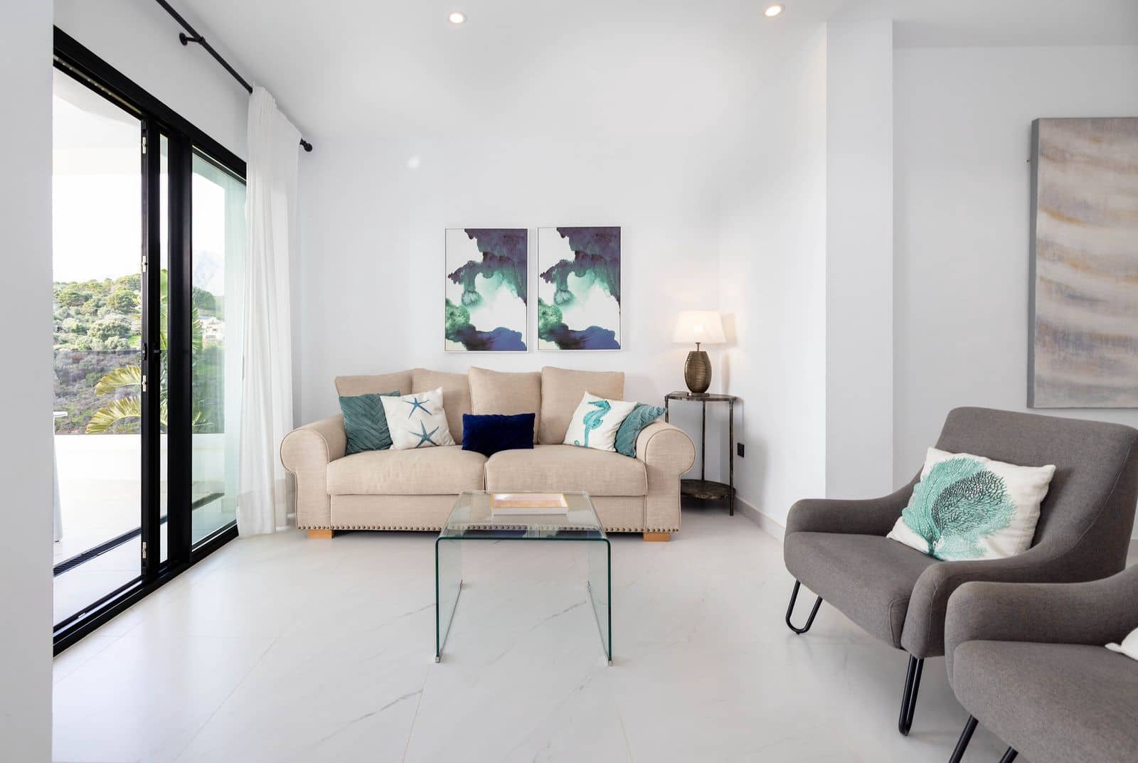 2 bedroom Apartment for sale in Estepona - € 510,000 (Ref: 9607693)