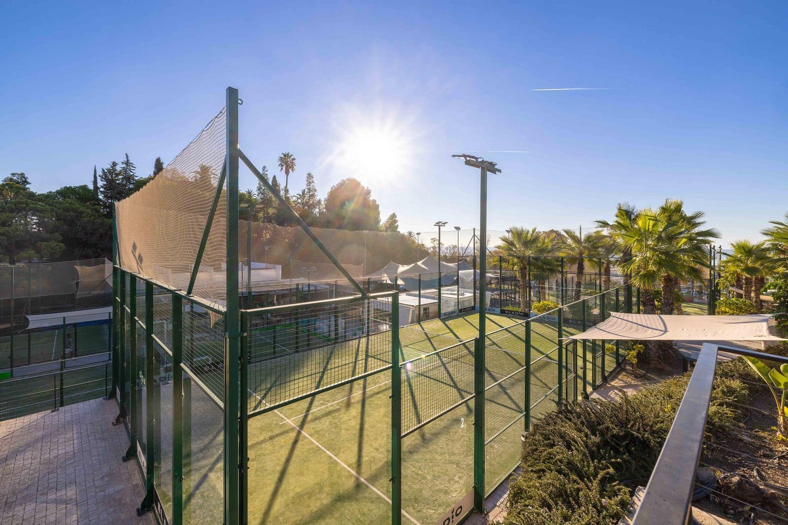 2 bedroom Apartment for sale in Estepona - € 510,000 (Ref: 9607693)