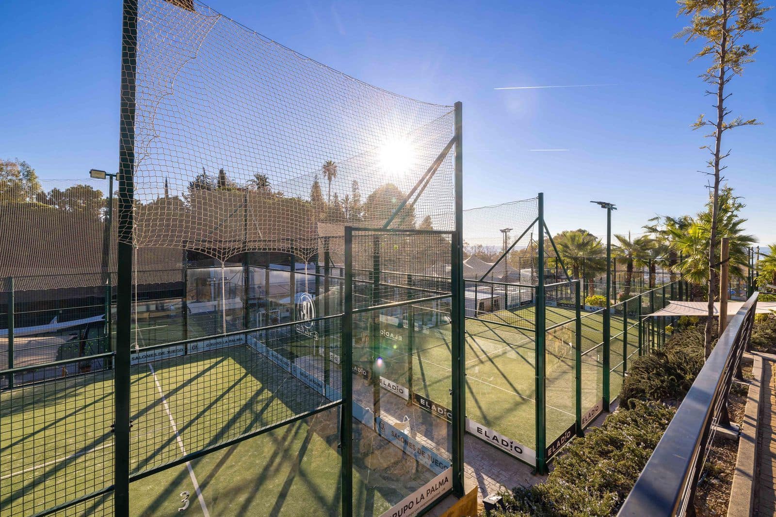 2 bedroom Apartment for sale in Estepona - € 510,000 (Ref: 9607693)