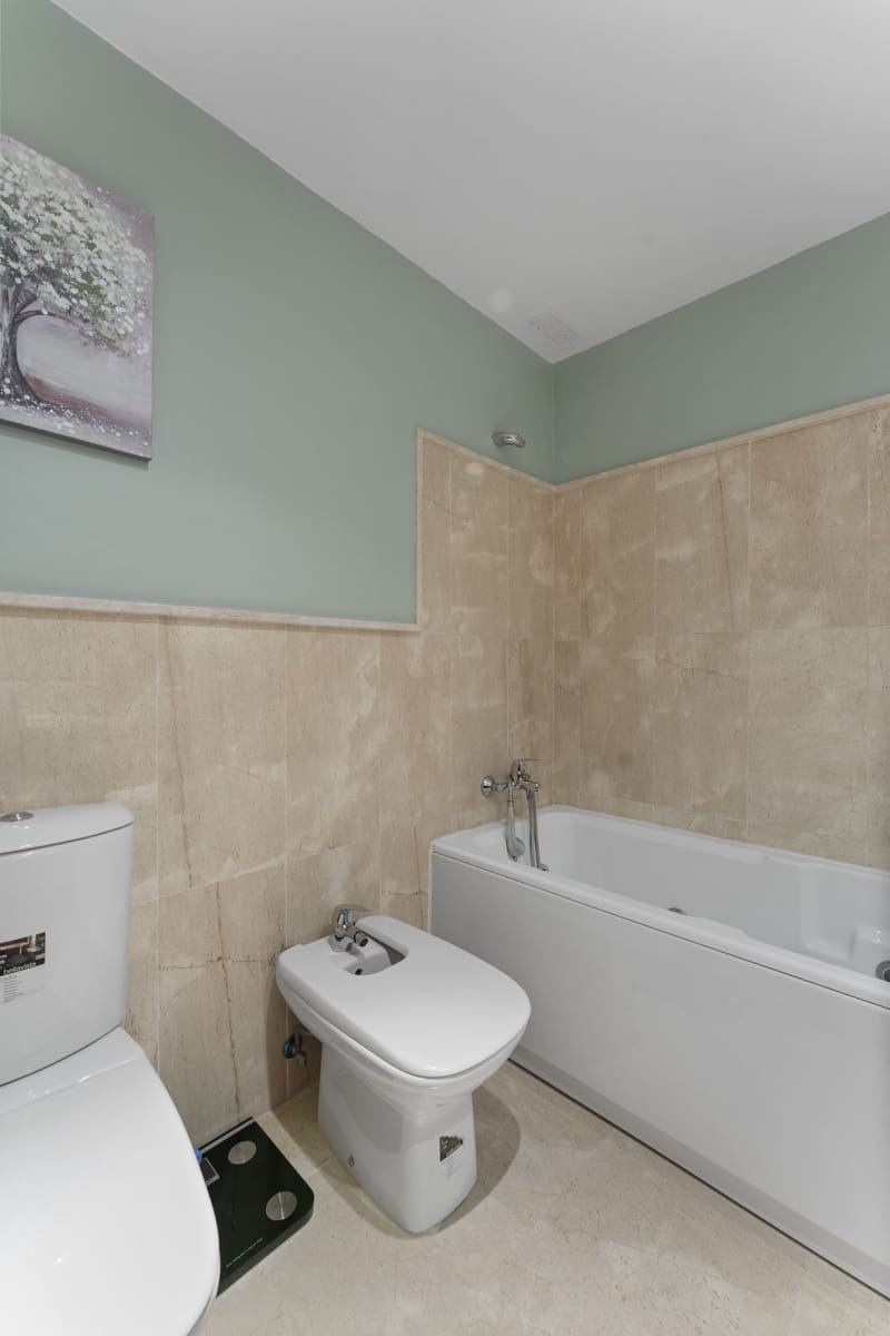 2 slaapkamer Appartement te koop in Casares - € 399.000 (Ref: 9607695)