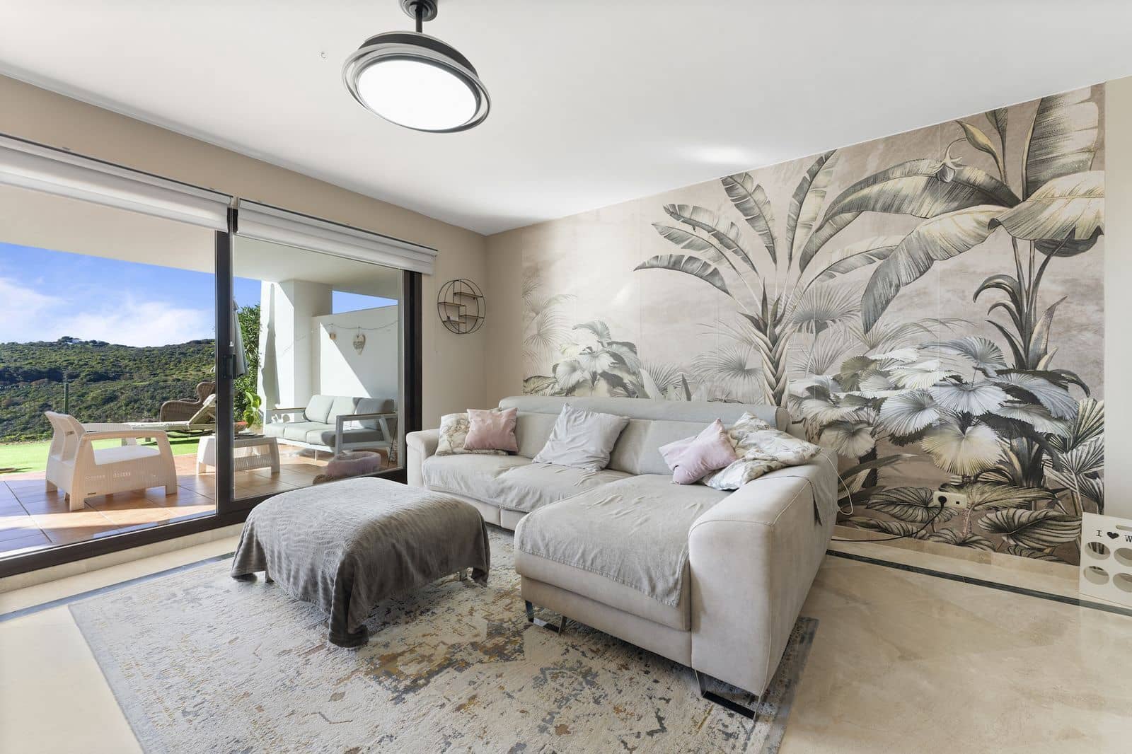 2 slaapkamer Appartement te koop in Casares - € 399.000 (Ref: 9607695)