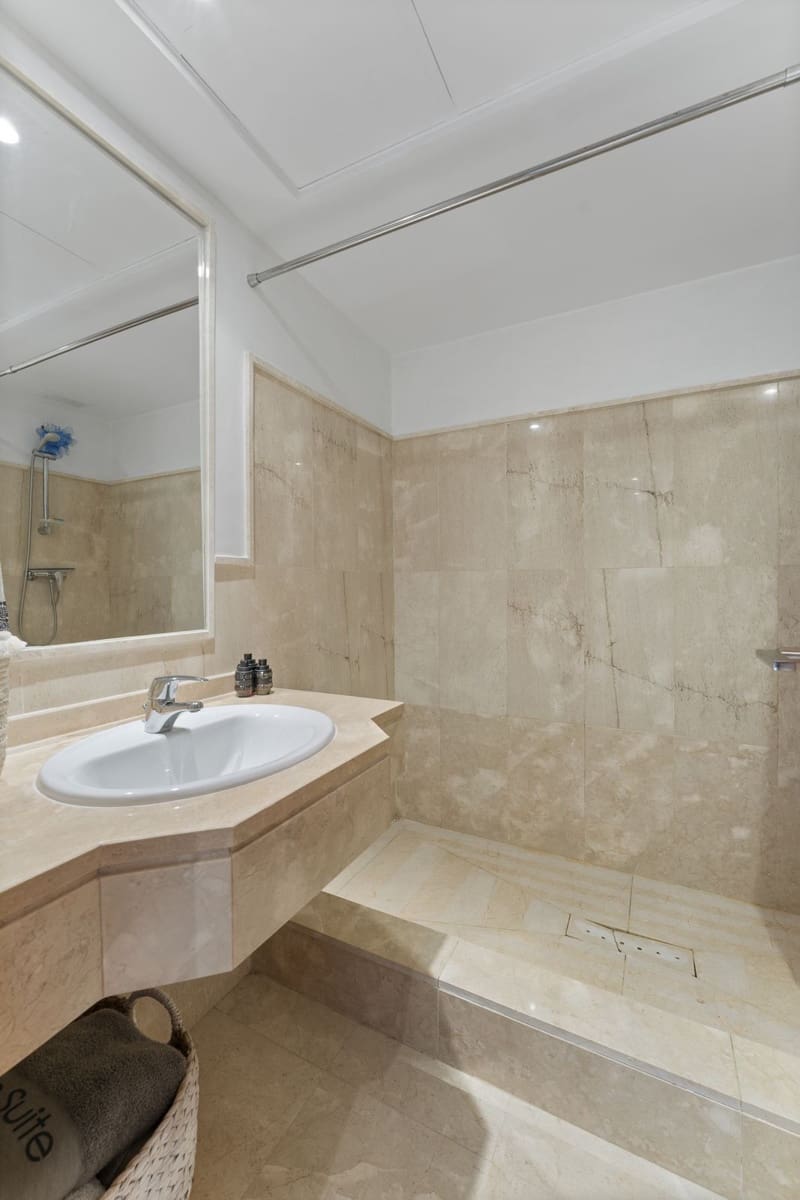 2 slaapkamer Appartement te koop in Casares - € 399.000 (Ref: 9607695)