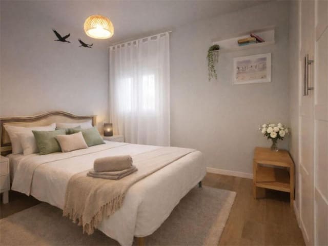 2 slaapkamer Appartement te koop in Marbella - € 435.000 (Ref: 9607697)