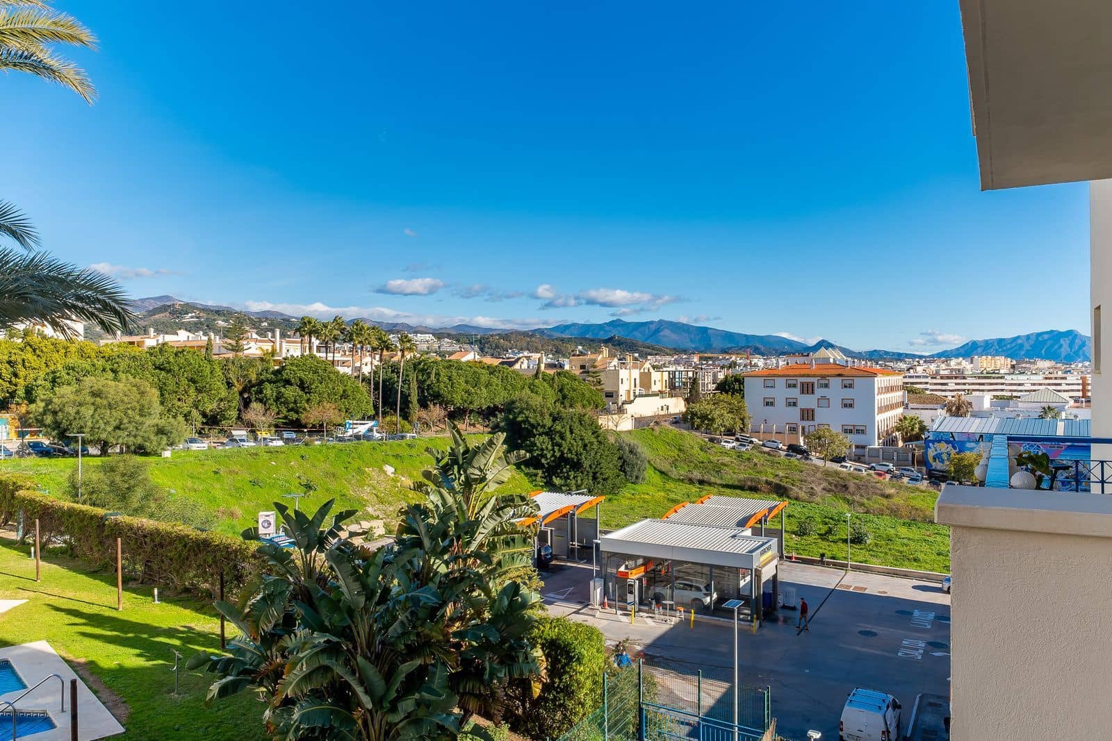 Apartamento de 3 habitaciones en Estepona en venta - 399.000 € (Ref: 9607701)