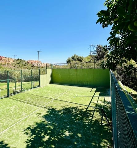 2 chambre Penthouse à vendre à La Duquesa / Puerto de la Duquesa, Manilva - 285 000 € (Ref: 9607702)