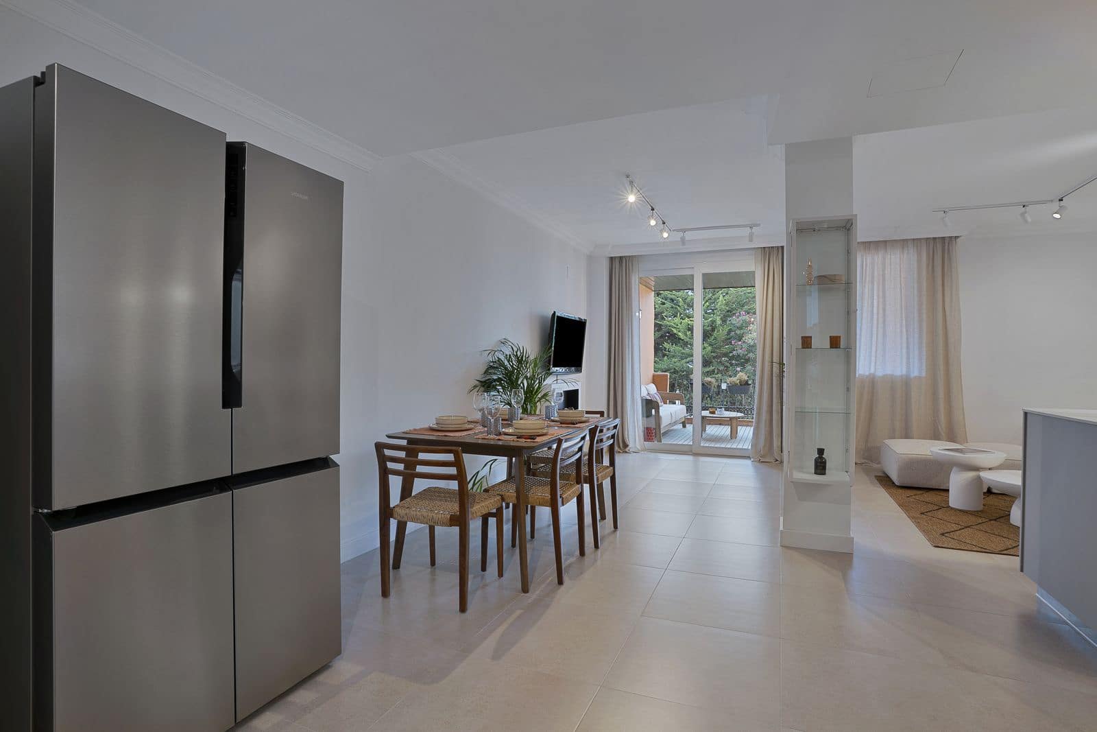 Apartamento de 2 habitaciones en El Paraiso en venta - 499.000 € (Ref: 9607704)