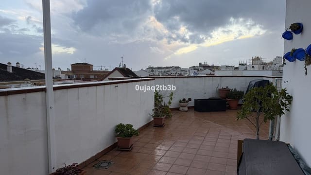 3 bedroom Penthouse for sale in San Pedro de Alcantara, Marbella - € 700,000 (Ref: 9607705)