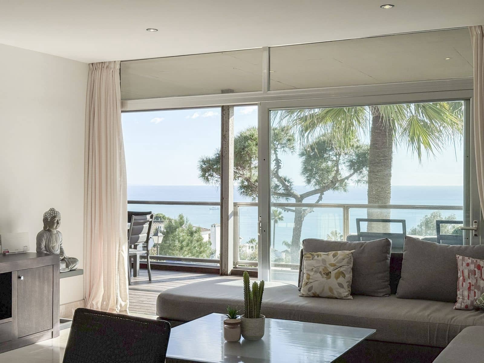 3 makuuhuone Huoneisto myytävänä paikassa Manilva - 380 000 € (Ref: 9607706)